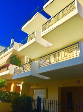 Гостиница Kalamata Flats  Каламата